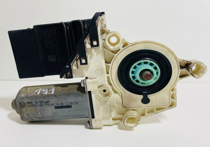 Motoras macara geam stanga spate 960093100/7746019800 Volkswagen VW Golf 6 [2008 - 2015]