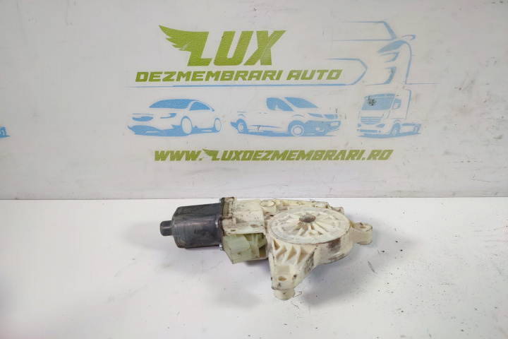 Motoras macara geam stanga spate a2048200542 Mercedes-Benz C-Class W204/S204 [2007 - 2012]