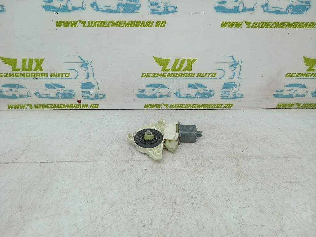 Motoras macara geam stanga spate a2048200542 Mercedes-Benz C-Class W204/S204 [2007 - 2012]