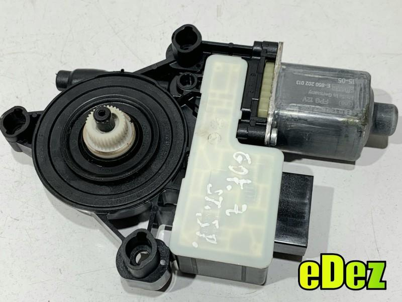 Motoras macara geam stanga spate Audi A3 (2012-2019) [8V1] 5Q0959811