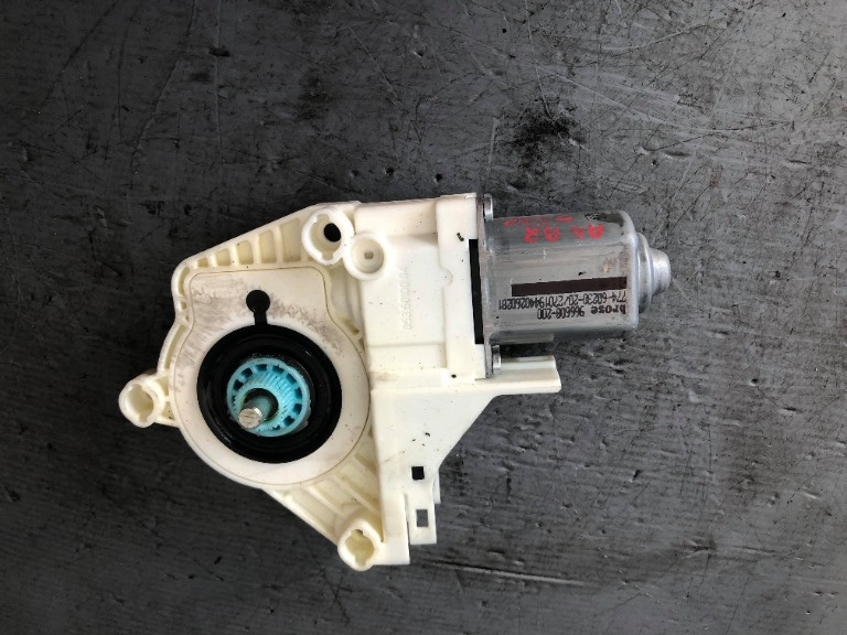 Motoras macara geam stanga spate audi a4 b8 8k0959811 8k0959811a