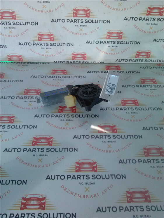 Motoras macara geam stanga spate MB C CLASS an fabr.2003