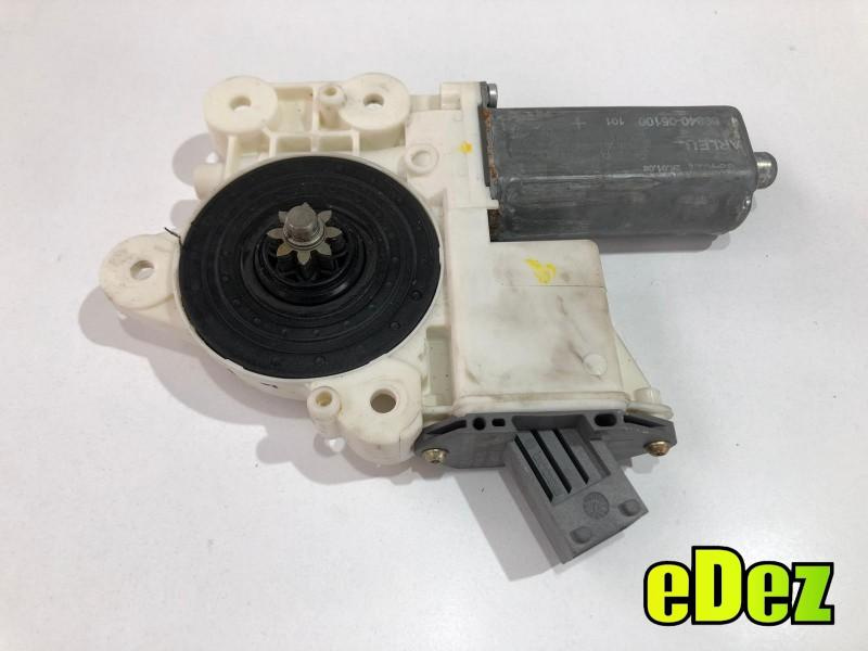 Motoras macara geam stanga spate Toyota Avensis (2003-2008) T25 992046-100