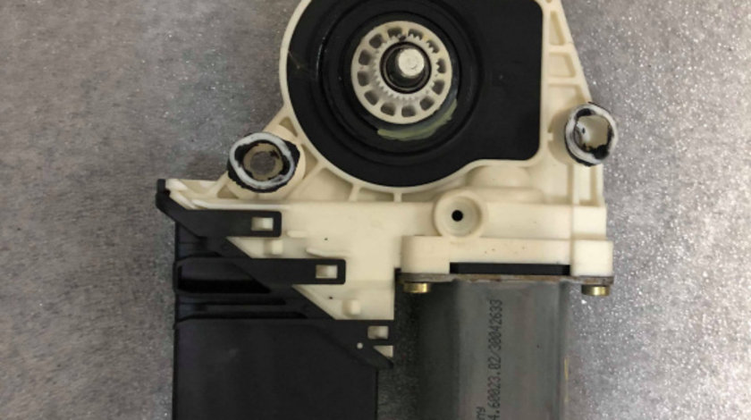 Motoras macara geam stanga spate vw golf 4 1c0959811a 1c0959811
