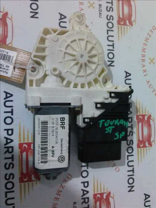 Motoras macara geam stanga spate VW TOURAN an fabr.2007