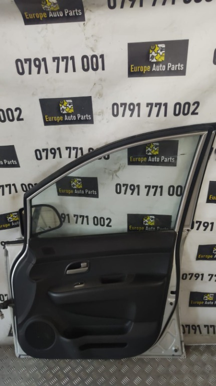 Motoras macara geam usa dreapta fata Kia Carens 2.0 CRDI ,transmisie manuala , cod motor D4EA ,an 2009