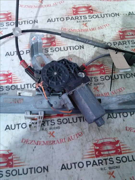 Motoras macara geam usa dreapta fata PEUGEOT 206