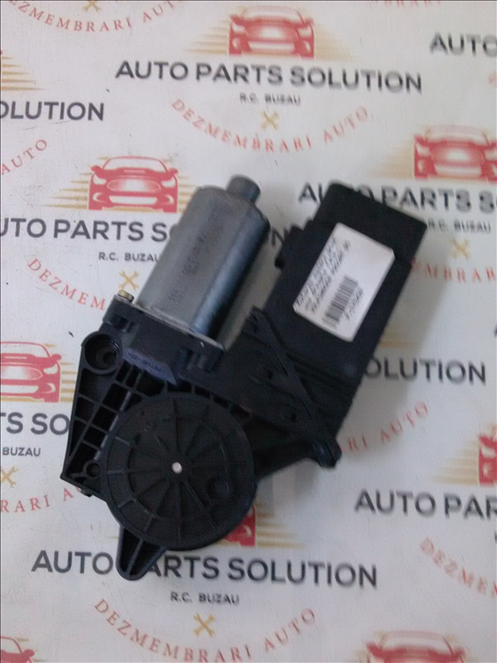 Motoras macara geam usa dreapta fata VOLKSWAGEN PASSAT B5