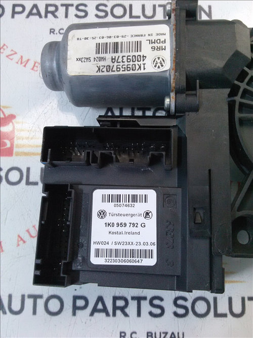 Motoras macara geam usa dreapta fata VW GOLF 5