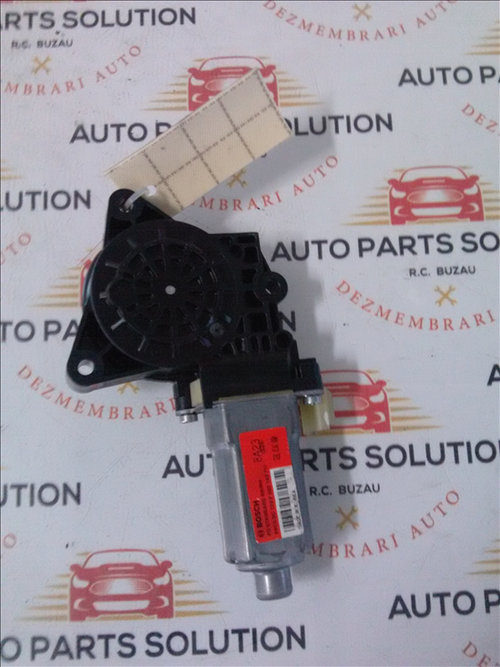 Motoras macara geam usa dreapta spate HYUNDAI I 30 an fabr. 2009