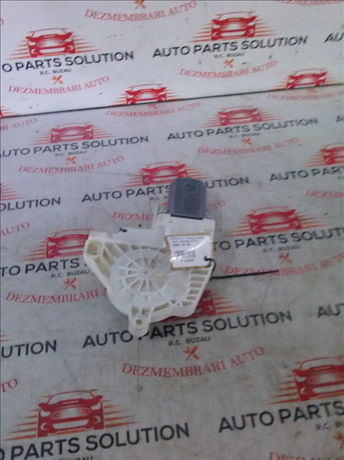 Motoras macara geam usa stanga fata AUDI A4 B8