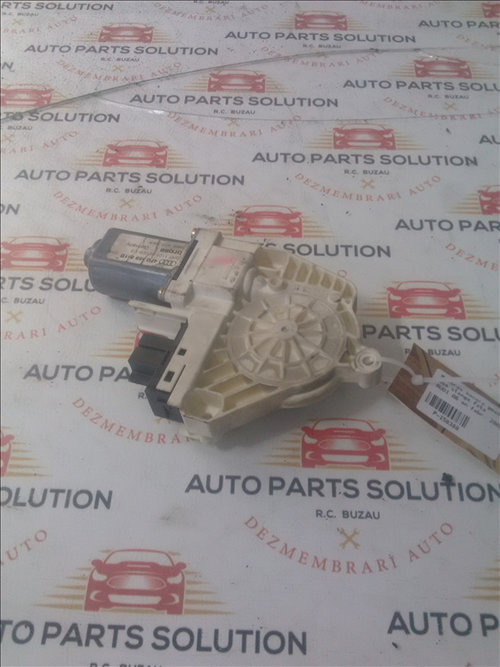 Motoras macara geam usa stanga fata AUDI A6 an fabr. 2008