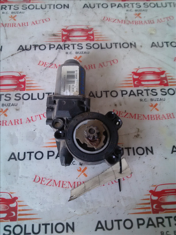 Motoras macara geam usa stanga fata FORD TRANSIT an fabr. 2008