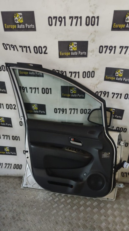 Motoras macara geam usa stanga fata Kia Carens 2.0 CRDI , transmisie manuala , cod motor D4EA,an 200...