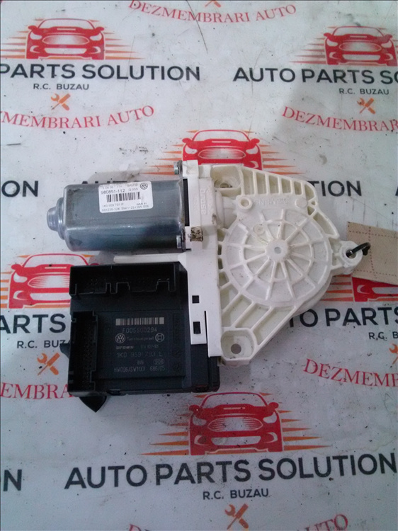 Motoras macara geam usa stanga fata VOLKSWAGEN PASSAT B6