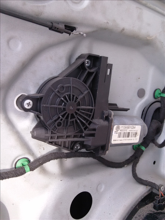 Motoras macara geam usa stanga fata VOLKSWAGEN TOURAN