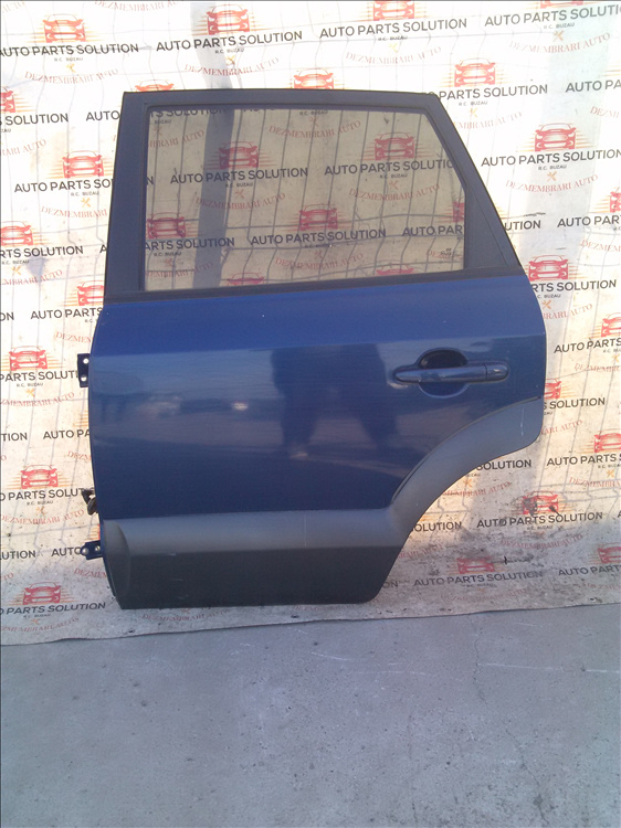 Motoras macara geam usa stanga spate HYUNDAI TUCSON 2.0 D an fabr. 2008