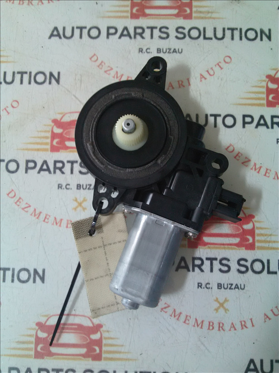Motoras macara geam usa stanga spate MAZDA 6 an fabr. 2013
