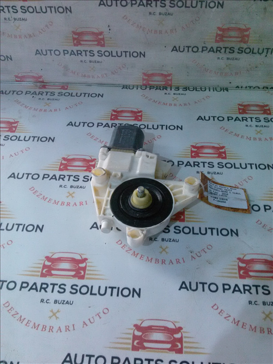 Motoras macara geam usa stanga spate MERCEDES-BENZ C CLASS an fabr. 2010