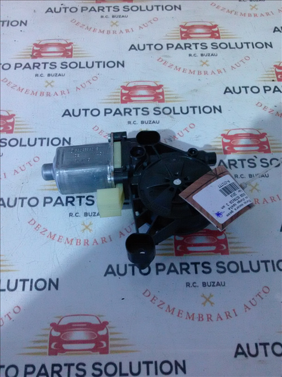 Motoras macara geam usa stanga spate SKODA OCTAVIA 3 an fabr. 2014