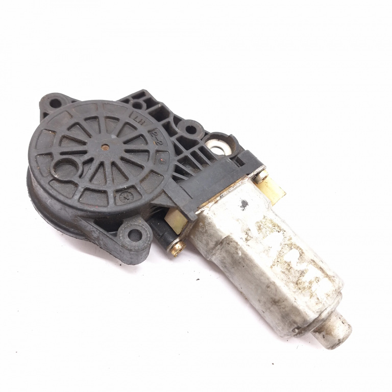 Motoras Macara Hyundai Elantra (Xd) 2000-2006 Spate Stanga
