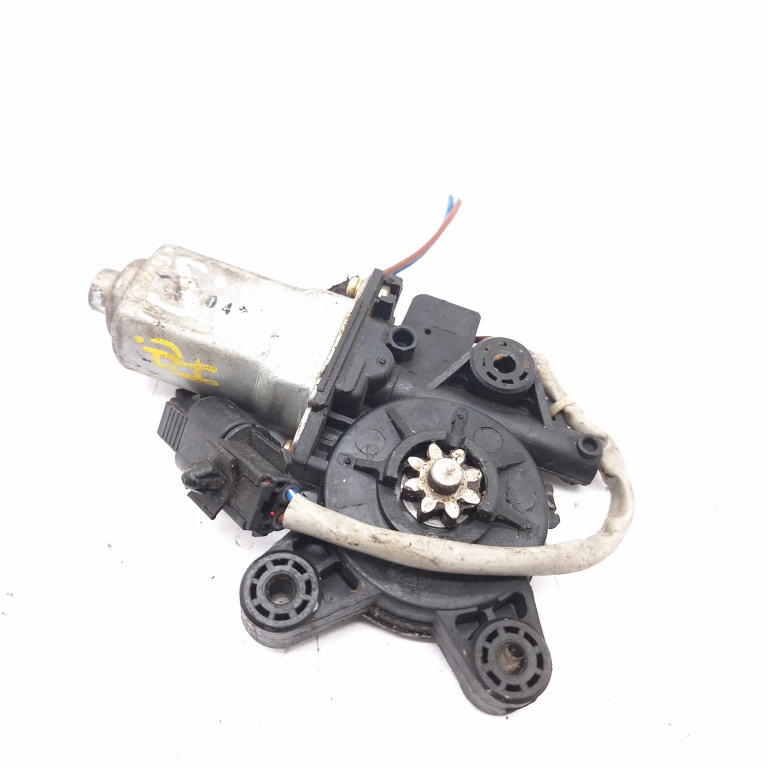 Motoras Macara Hyundai Santa Fe 1 (Sm) 2000-2006 Spate Dreapta 9882026200, 037153030, 98820-26200, 03715-3030 Denso