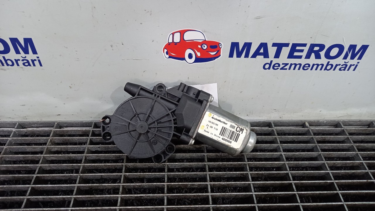 MOTORAS MACARA HYUNDAI SANTA FE SANTA FE - - (2006 2012)