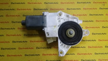 Motoras Macara Mercedes A258200842, 0130822272