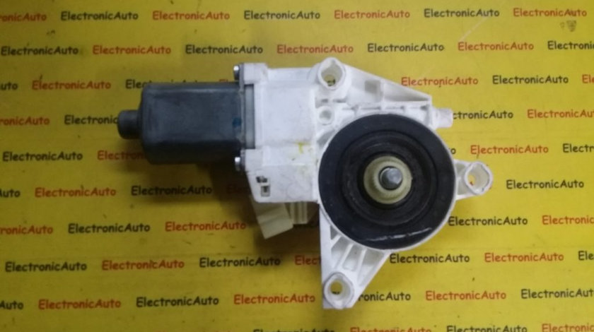 Motoras Macara Mercedes A258200842, 0130822272