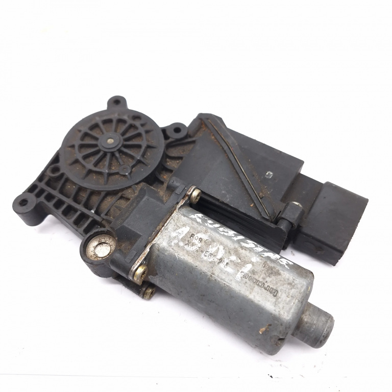 Motoras Macara Mercedes-Benz A-Class (W168) 1997-2004 Spate Stanga 0130821699, 114898Xxx, 101155300, 05073101 Bosch