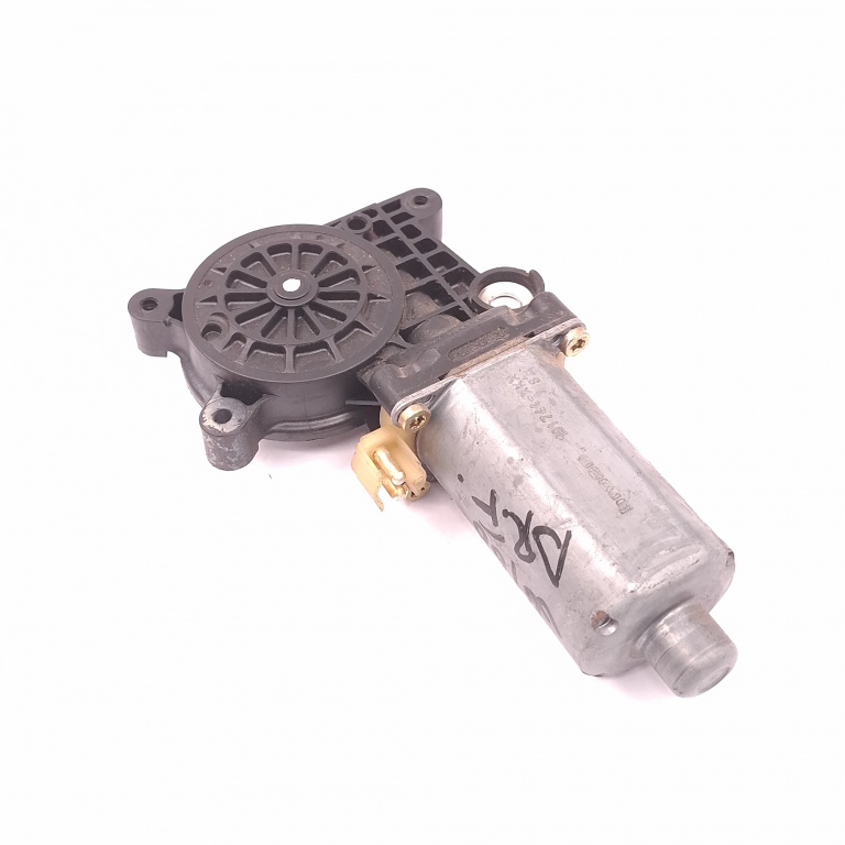 Motoras Macara Mercedes-Benz A-Class (W168) 1997-2004 Fata Dreapta 0130821672, 191744Xxx, 191744 Xxx, 0 130 821 672 Bosch., Brose