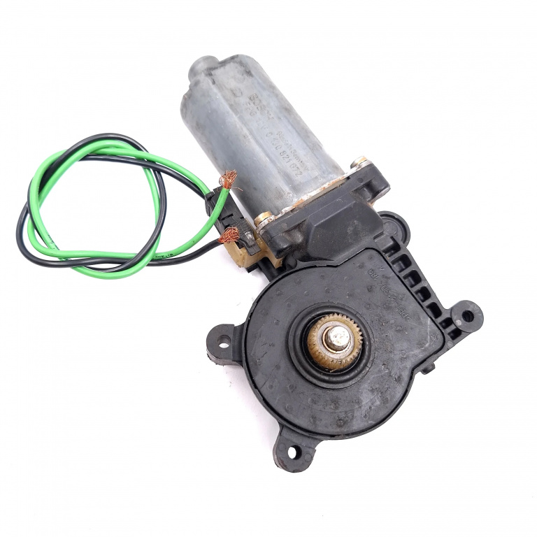 Motoras Macara Mercedes-Benz A-Class (W168) 1997-2004 Spate Dreapta 0130821672, 191744Xxx, 0 130 821 672, 191744Xxx968 Bosch