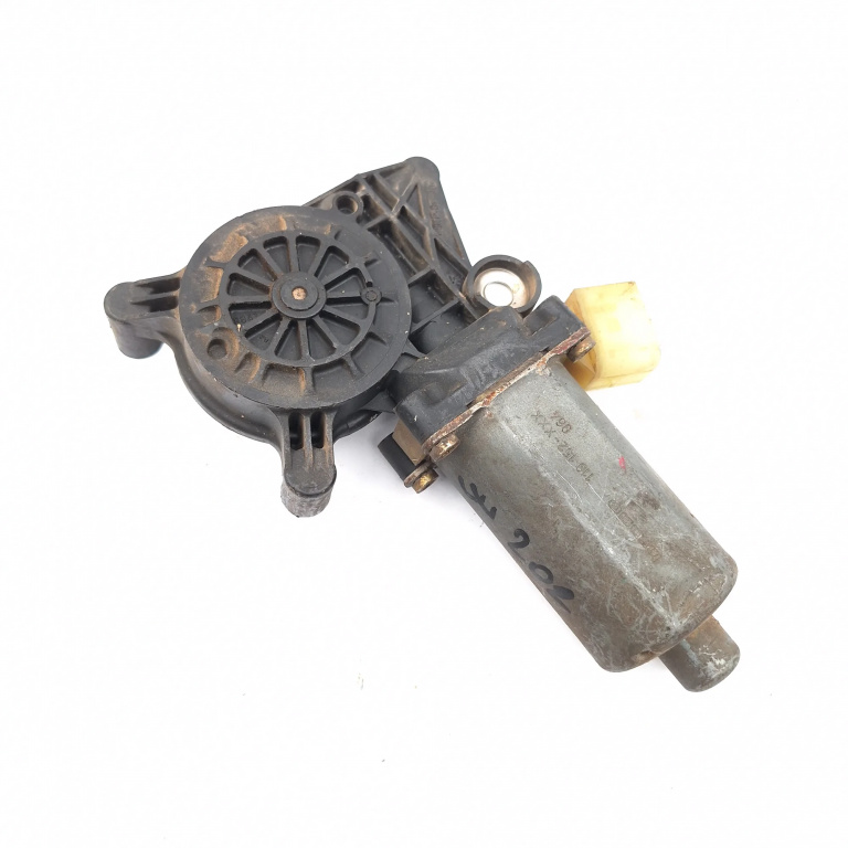 Motoras Macara Mercedes-Benz C-Class (W202) 1993-2001 Fata Stanga 0130821708, 119152Xxx, 0 130 821 708, 119152964 Brose, Bosch
