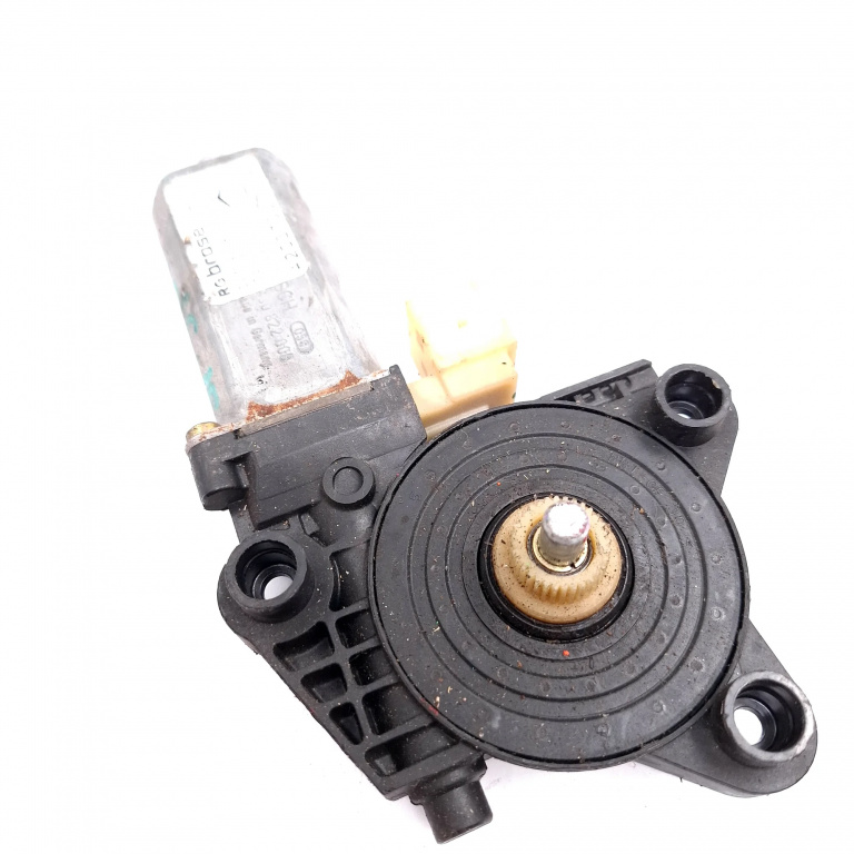 Motoras Macara Mercedes-Benz C-Class (W203) 2000-2007 Spate Stanga A2038202942, A2037300946, 104048Xxx Bosch, Brose