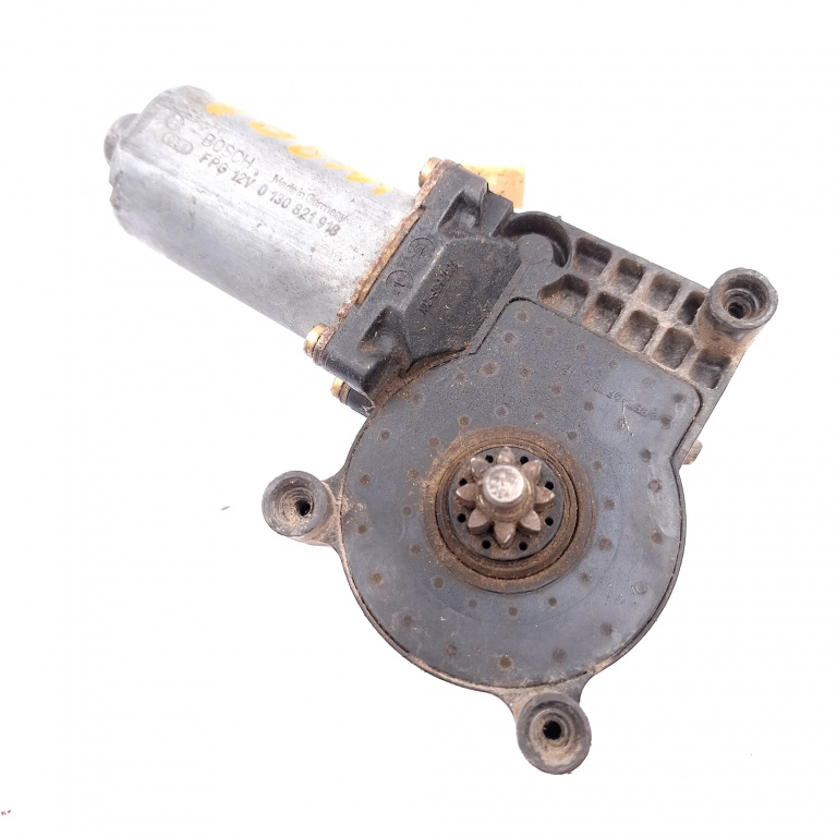 Motoras Macara Mercedes-Benz Clk (W208) 1997-2002 Fata 0130821918, 0 130 821 918, 105916Xxx, 105 916 Xxx, 105916086 Brose/Bosch