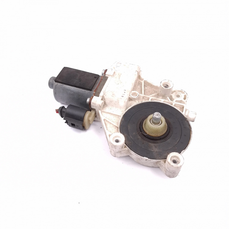Motoras Macara Mercedes-Benz Sprinter (W906) 2006-2018 Fata Dreapta A0068205542, 995184103 Brose