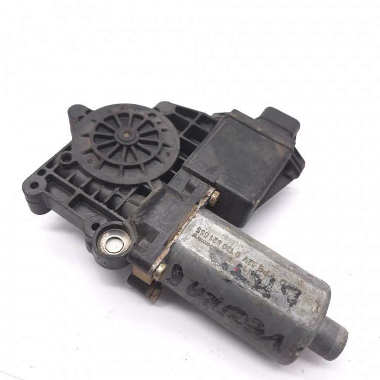 Motoras Macara Opel Vectra B 1995-2002 Fata Dreapta 0130821655, 119105300, 190470Xxx, 119105-300, 05073422, 111194102 Brose