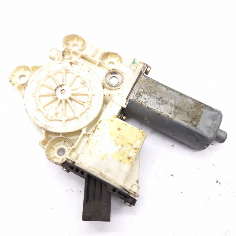 Motoras Macara Opel VECTRA C 2002 - 2008 0130822011, 9178987, 106155102, 9178967, 106045103, 106047XXX, 1137328066, 9178987LH, 09940446944, 2005978