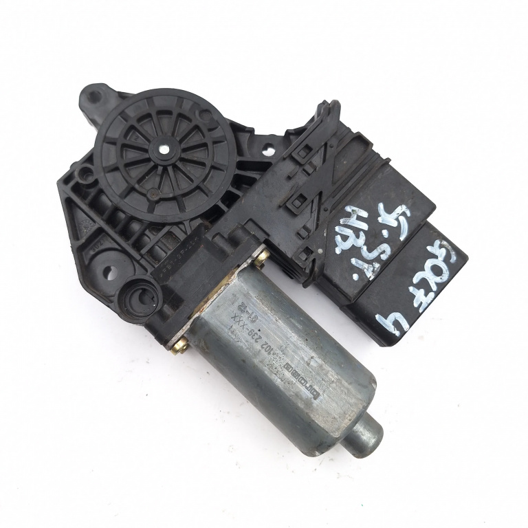 Motoras Macara Peugeot 307 2001-2008 Spate Stanga 0130821767, 105406301, 05074280, 105406-301, Hw04S0004160102, 231712, 102239Xxx Bosch