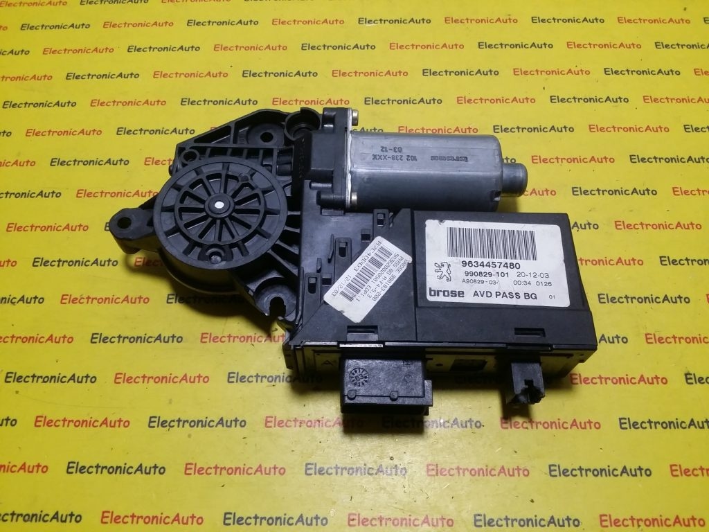 Motoras macara Peugeot 307 9634457480, 990829101