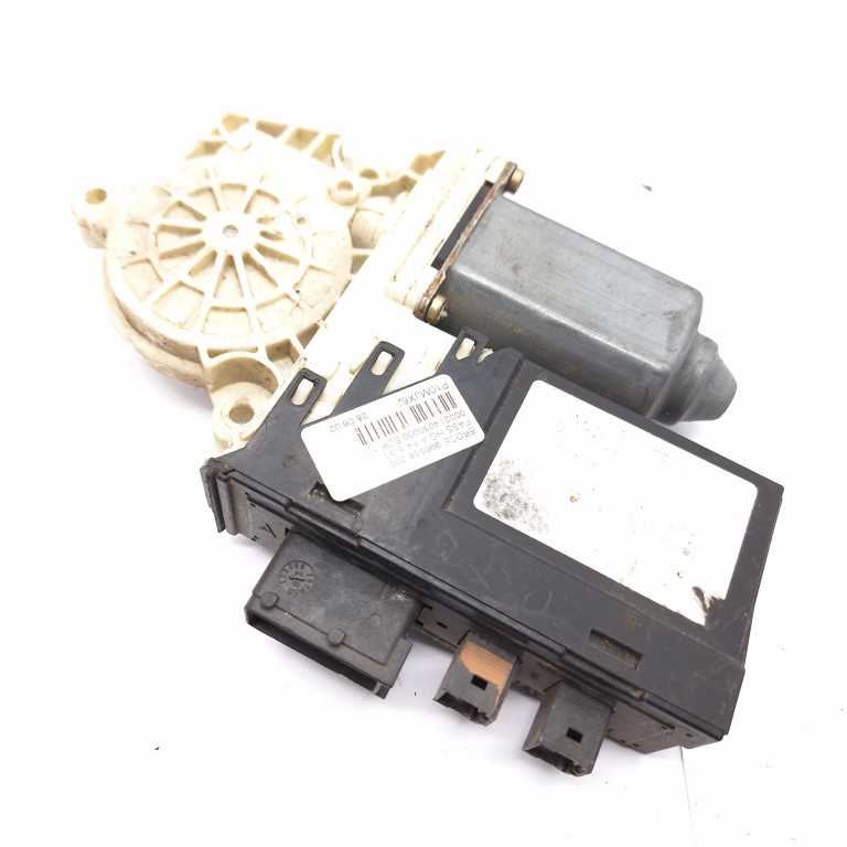 Motoras Macara Peugeot 807 (E) 2002-2014 2.2 Hdi Motorina Fata Dreapta 996558200, 000214030000, 7746002101, 996558-200, 101396102, 17072639, 0536003501, 5512000172, P10Mjx62 Brose