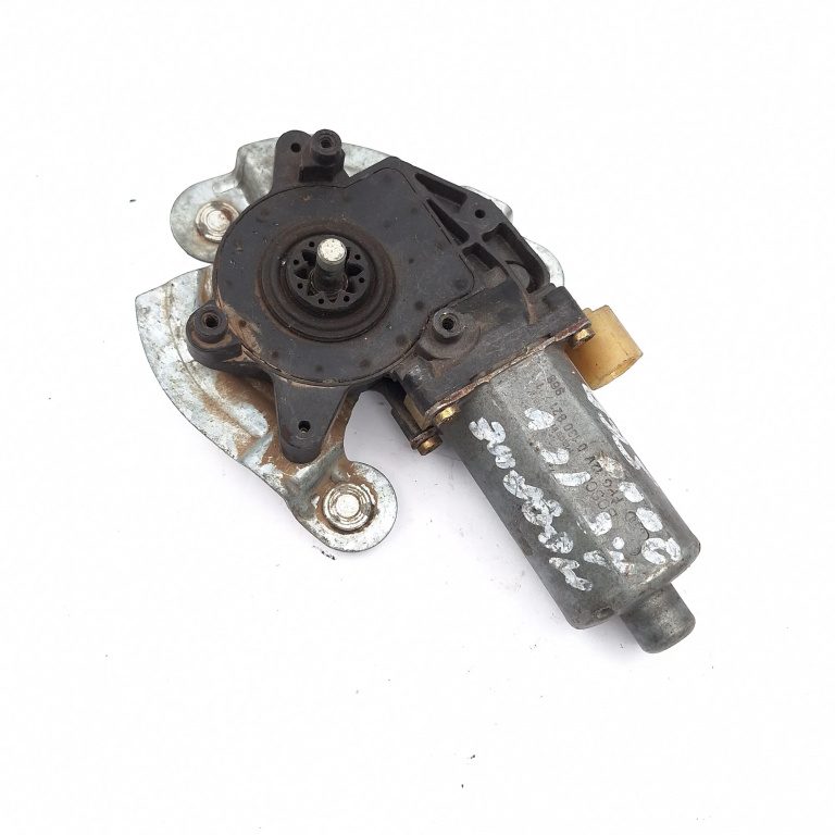 Motoras Macara Renault Megane 1 1995-2002 Fata Dreapta 0130821721, 0130821968, 0 130 821 721 Bosch