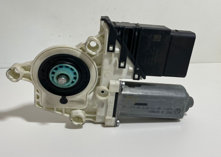 Motoras macara Siemens geam dreapta spate 1K0959704P/02077330 Volkswagen VW Golf 5 [2003 - 2009]
