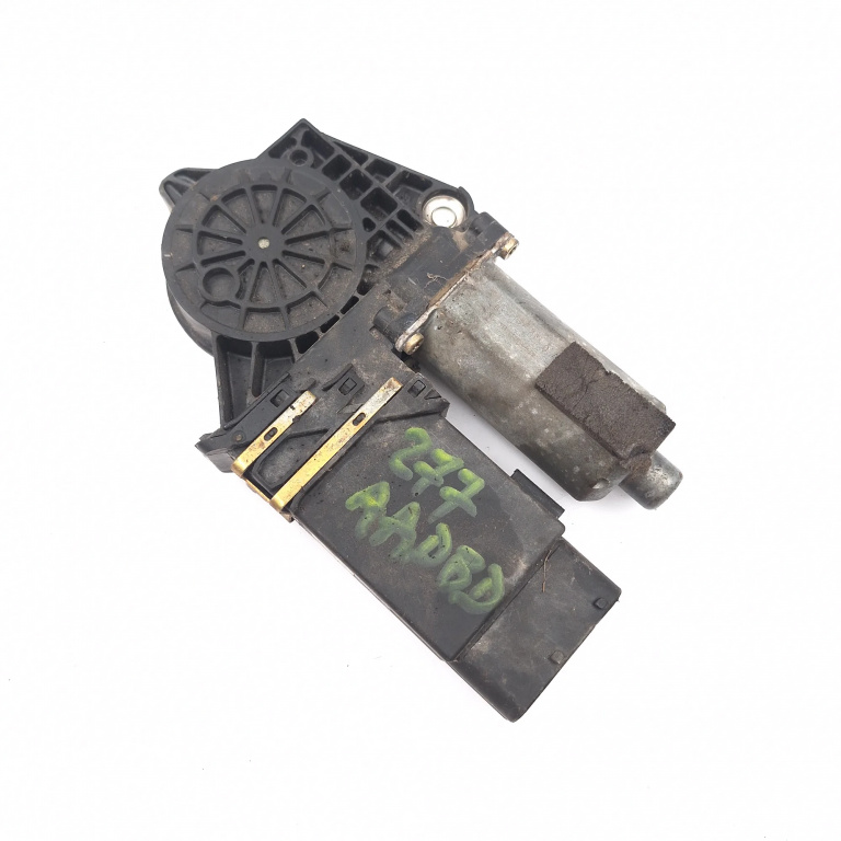 Motoras Macara Skoda Octavia 1 (1U) 1996-2010 Fata Dreapta 101448203, 05076520, 0130821730, 101312Xxx, 180999 Lk,Brose