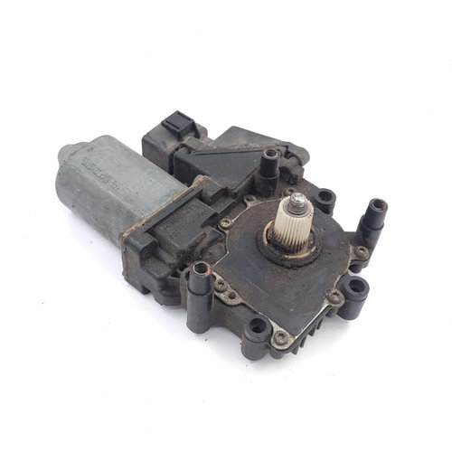 Motoras Macara Spate,stanga Audi A6 (4B, C5) 1997 - 2005 101144114, 05071975, 7743000744, 101144-114...