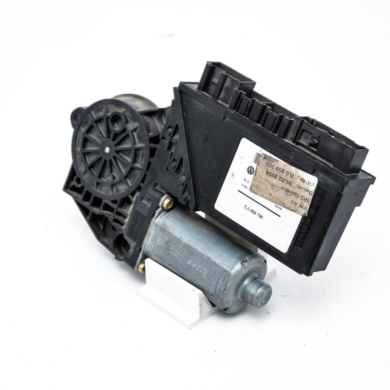 Motoras Macara Spate,stanga VW TOUAREG (7L) 2002 - 2010 7L0959703, 7L0959795, 0130821765