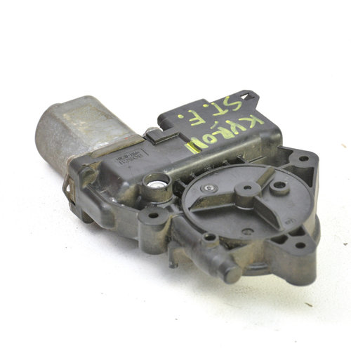 Motoras Macara Ssangyong Kyron 2005 > Fata 1137328197, 0633411467 Bosch