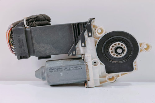 Motoras Macara Stanga Fata 101430203 / 101387101 Volkswagen VW Bora [1998 - 2005]