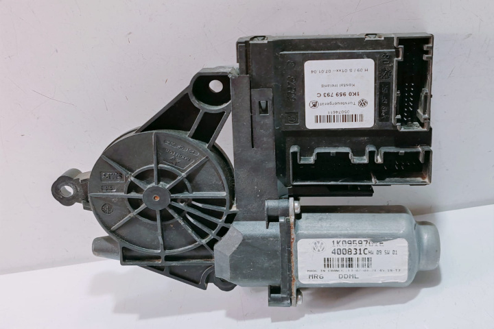 Motoras macara stanga fata 1K0959701E / 1K0959793C Volkswagen VW Touran