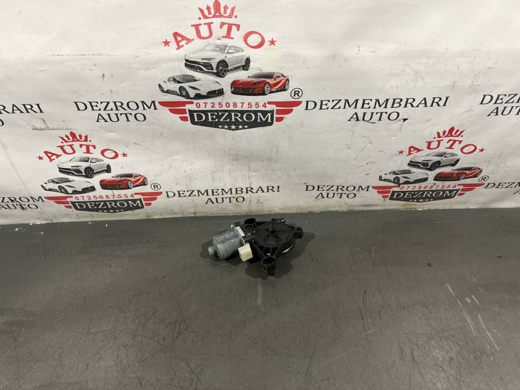 Motoras macara stanga fata 5Q0959801A SKODA Karoq SUV (NU7) 2.0 TDI 150 cai